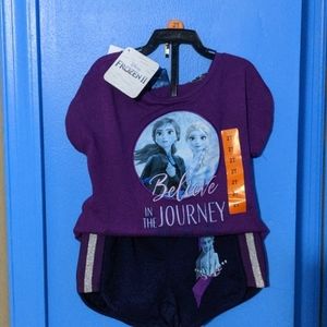 BRAND NEW Frozen T-shirt and Shorts Set